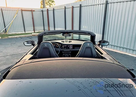 2020 Porsche 911 Carrera S z USA, uszkodzony, nr VIN WP0CB2A93LS262748